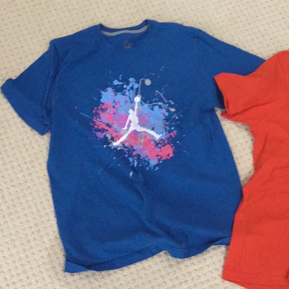 Brand new never worn Bench and Jordan TShirt - Picture 2 of 3